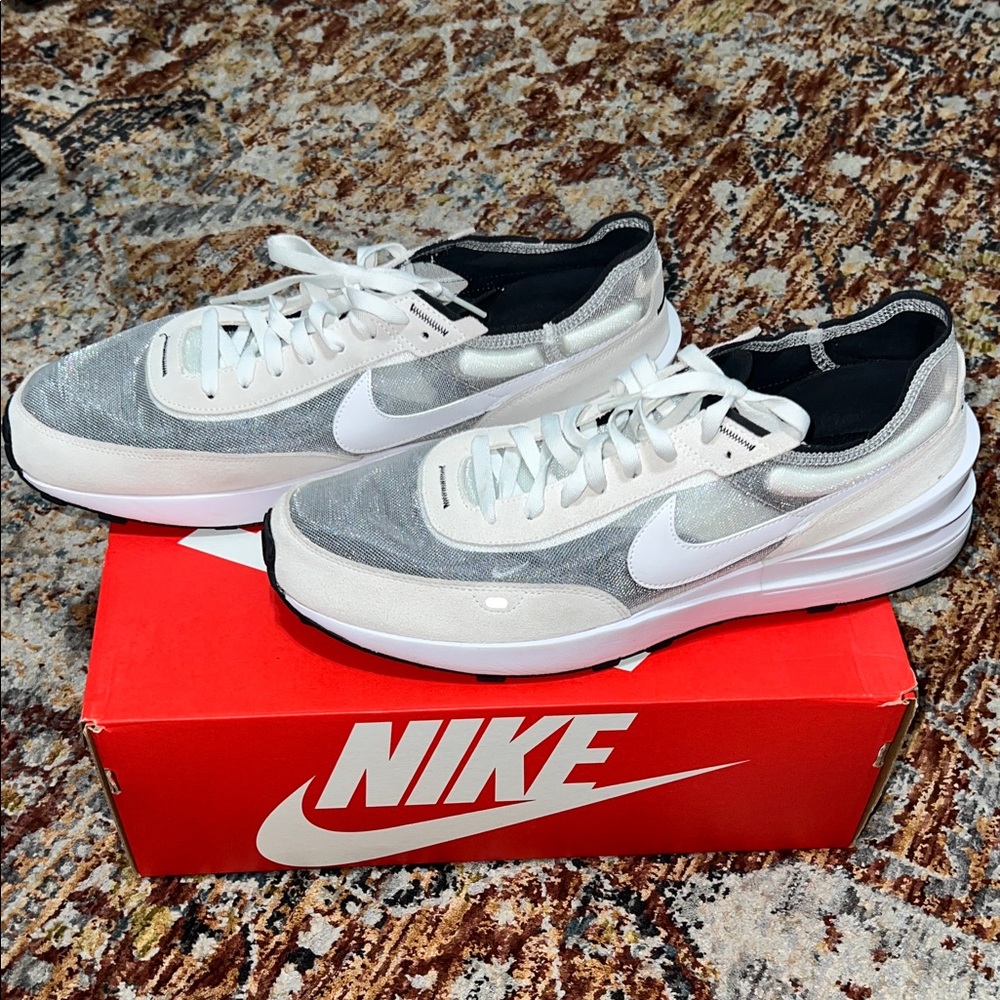 Nike Men's White and Black Waffle Ones